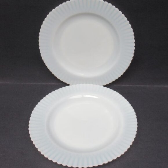 2 - MacBeth Evans Depression Glass Monax White PETALWARE 9 1/4 In Dinner Plates - Picture 1 of 4